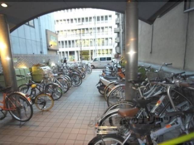 駐輪場