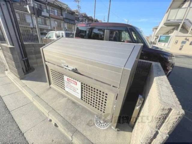 ゴミ置き場