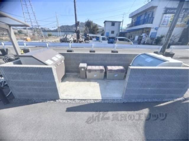 ゴミ置き場