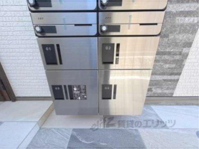 宅配ボックス