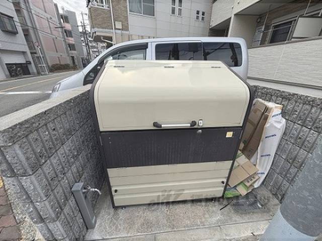 ゴミ置き場