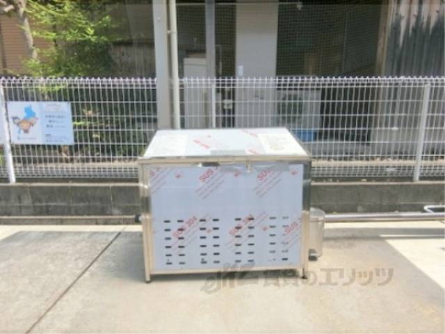 ゴミ置き場