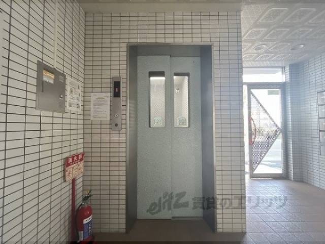 エレベーター