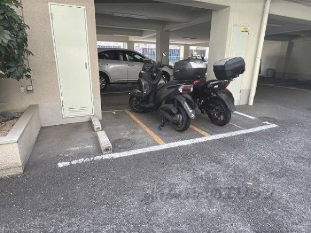 バイク置き場