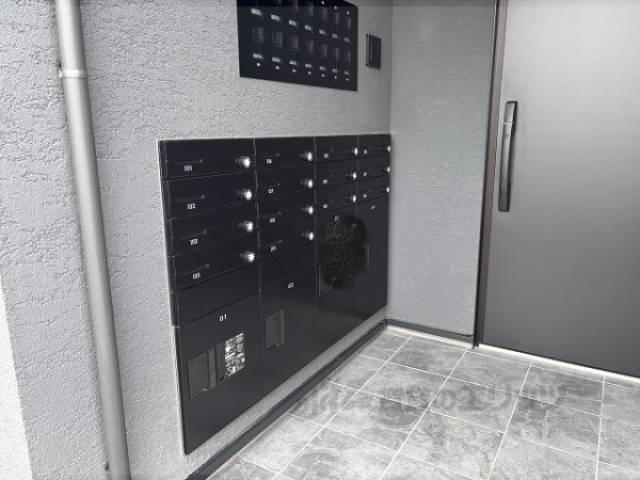 宅配ボックス