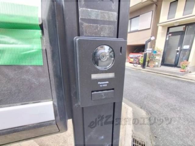 インターホン
