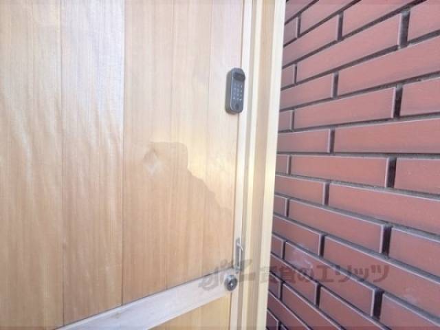 オートロック　勝手口