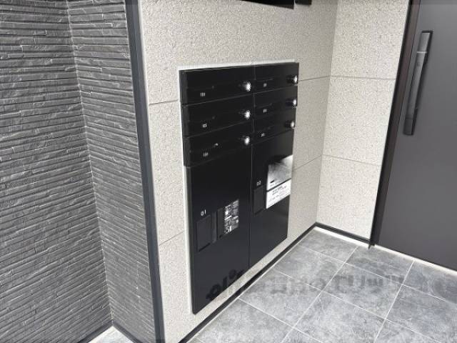 宅配ボックス