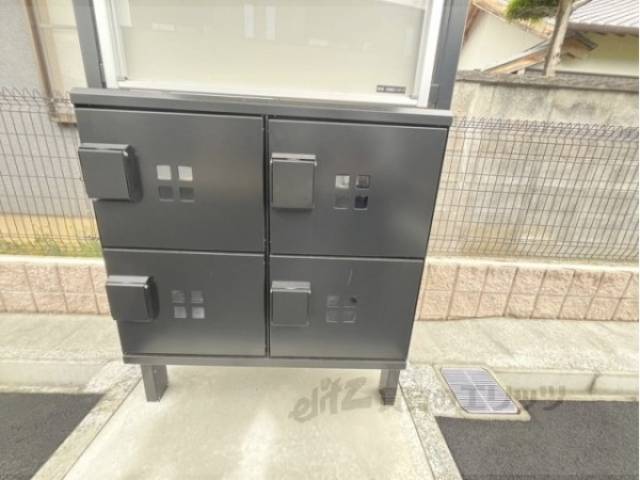 宅配ボックス