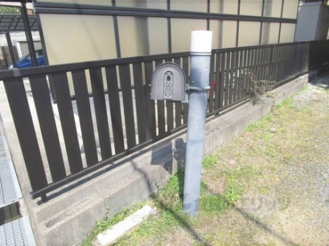 ポスト
