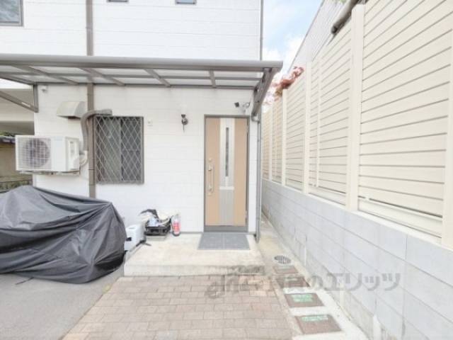 エントランス　二階入り口