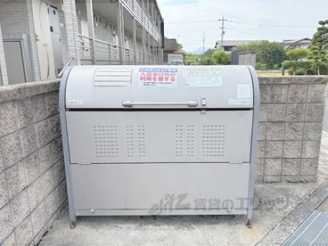 ゴミ置き場