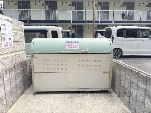 ゴミ置き場