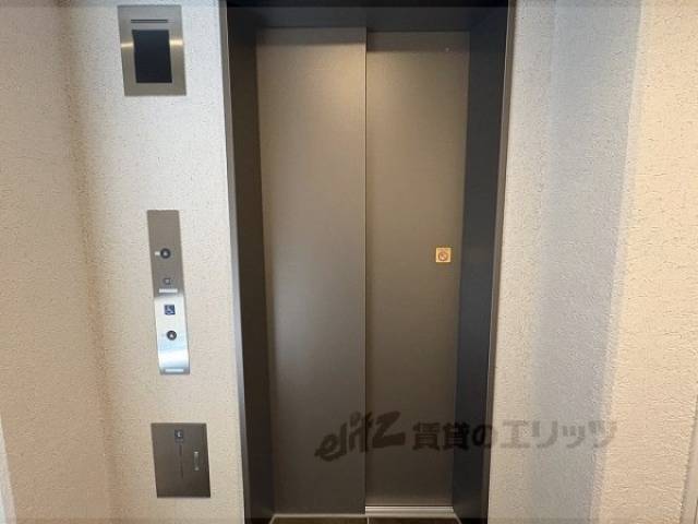 エレベーター