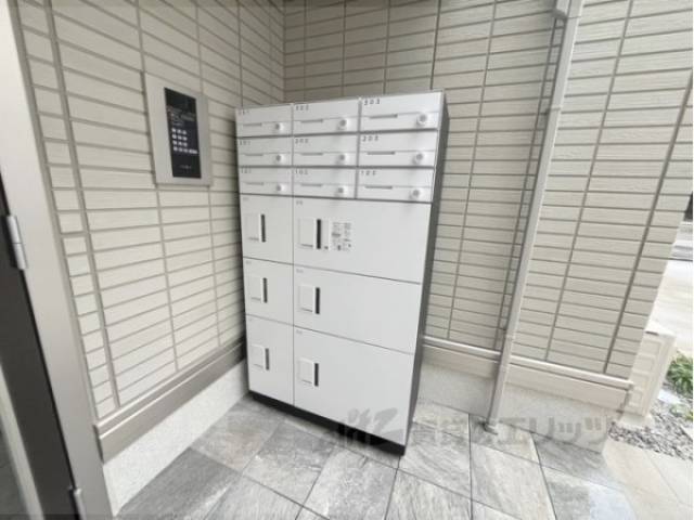宅配ボックス