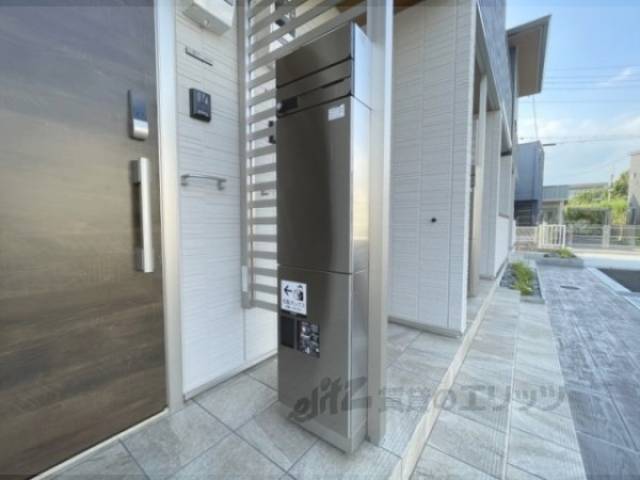 宅配ボックス