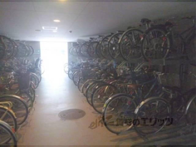 駐輪場