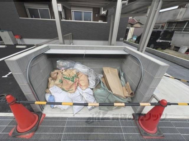 ゴミ置き場
