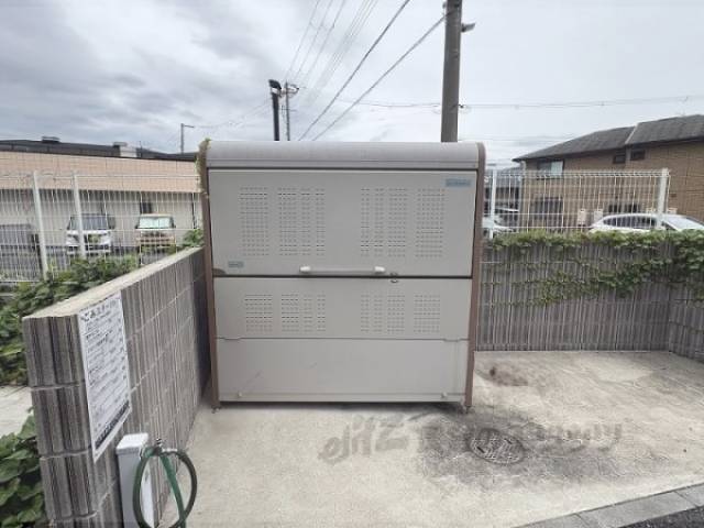 ゴミ置き場