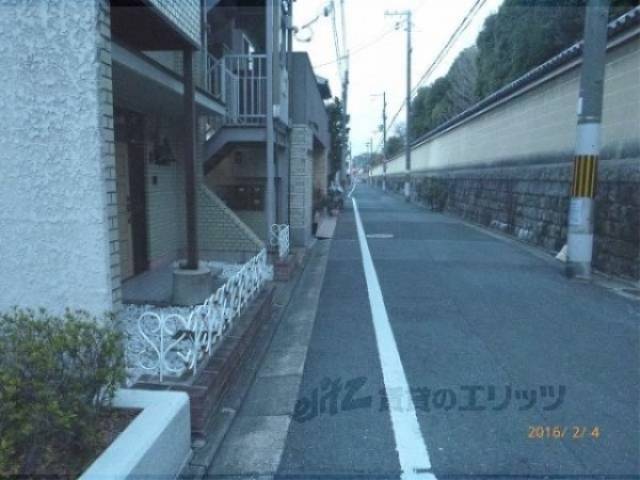 前面道路　北側