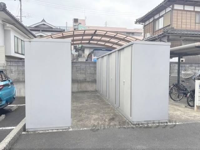 ストッカー