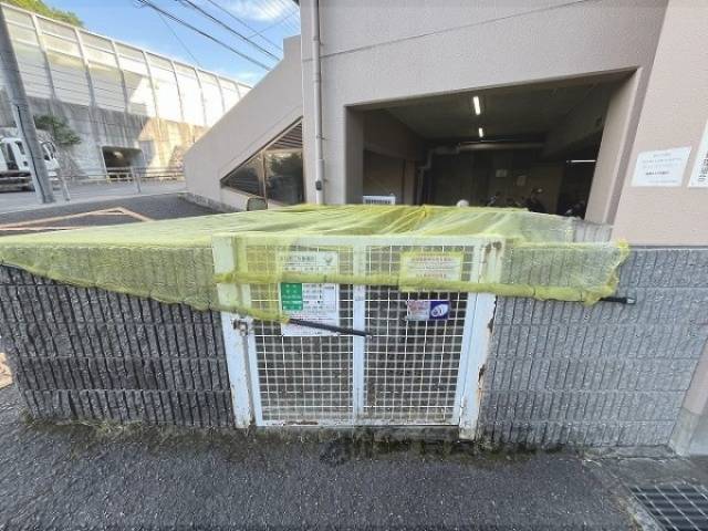 ゴミ置き場