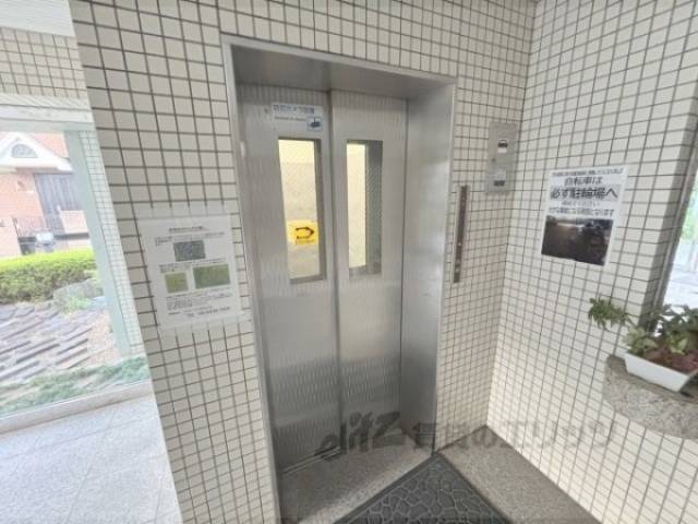エレベーター