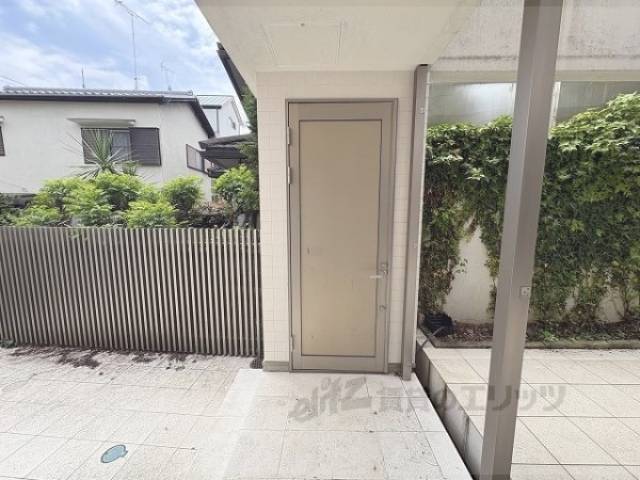 勝手口