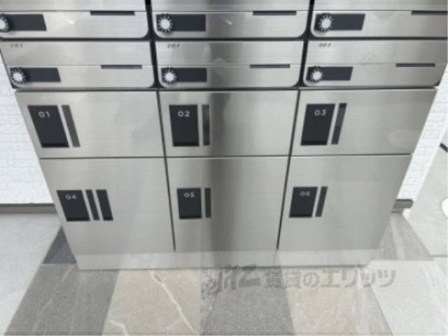 宅配ボックス