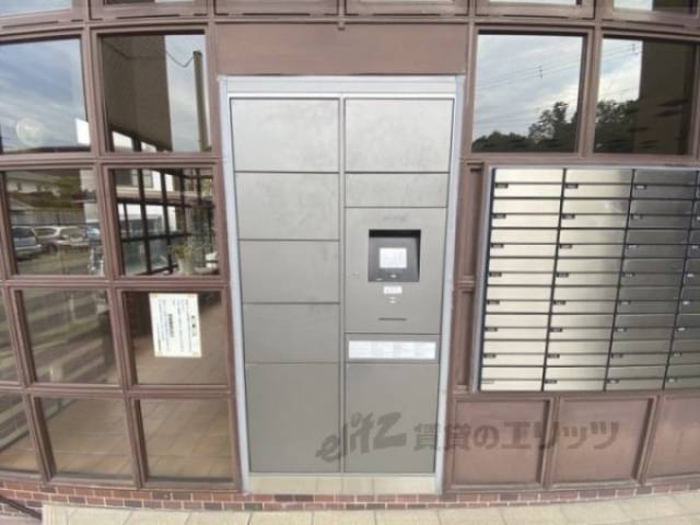 宅配ボックス