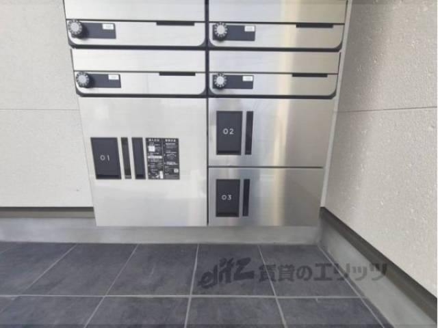 宅配ボックス