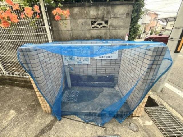 ゴミ置き場