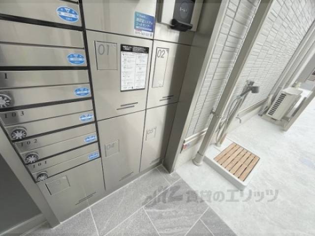 宅配ボックス