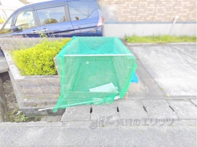 ゴミ置き場