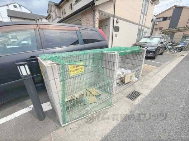 ゴミ置き場