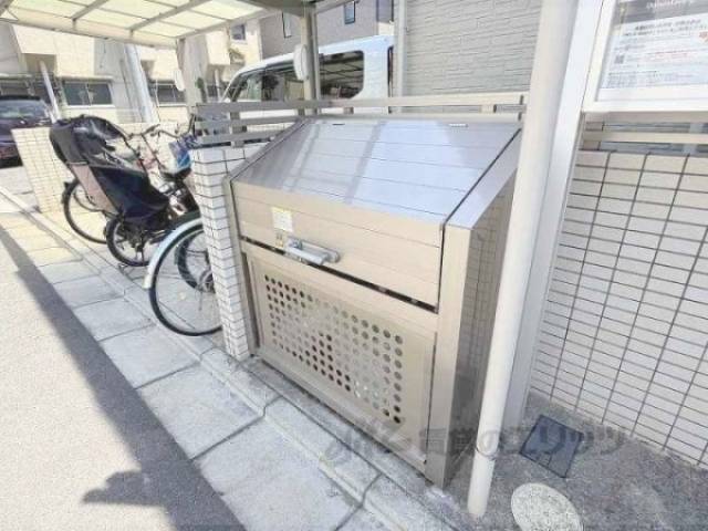 ゴミ置き場