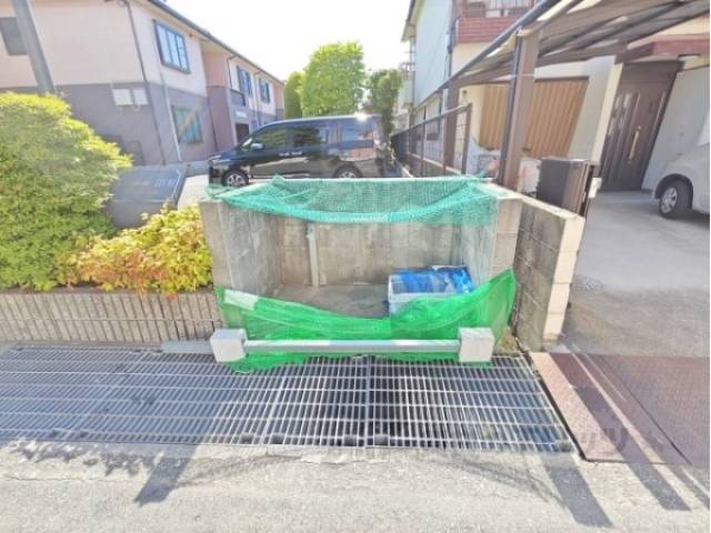 ゴミ置き場