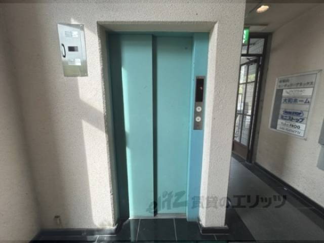 エレベーター