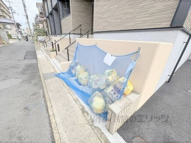 ゴミ置き場