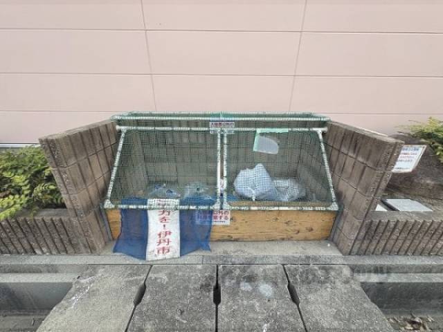 ゴミ置き場