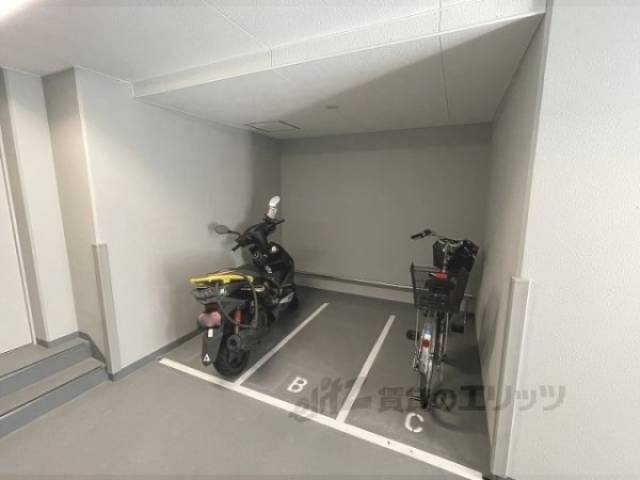 駐輪場