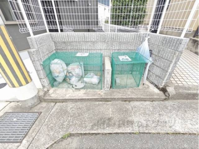 ゴミ置き場