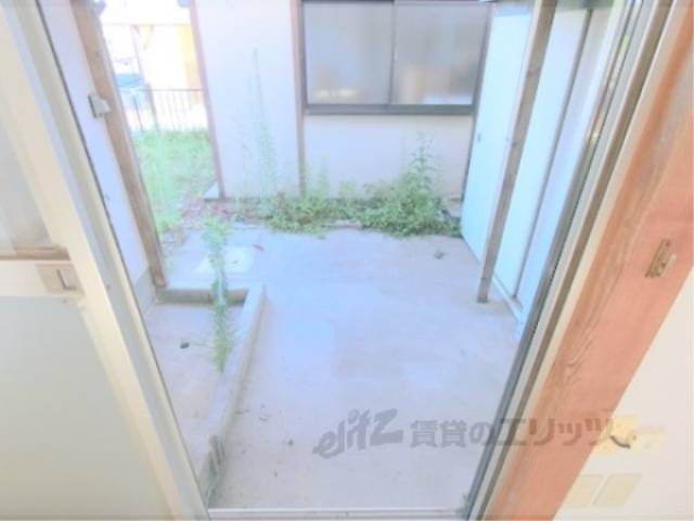 勝手口付近