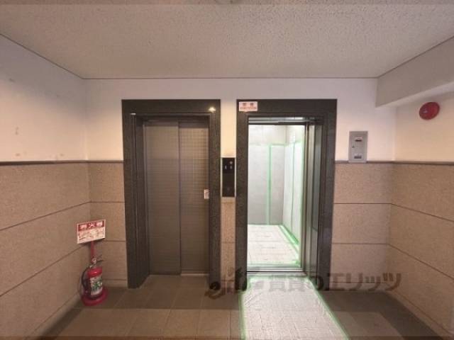 エレベーター