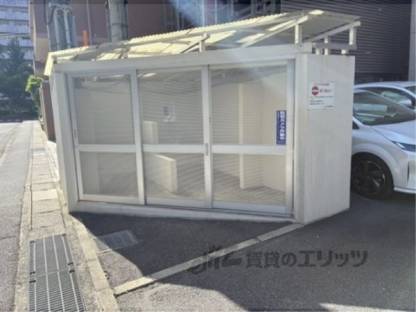 ゴミ置き場