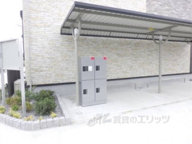 宅配ボックス