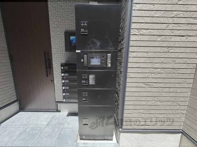 宅配ボックス