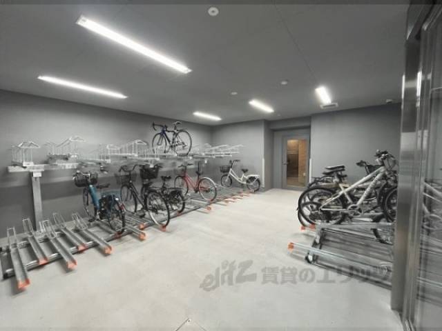 駐輪場