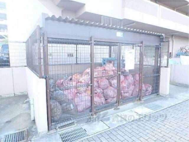 ゴミ捨て場