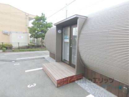 玄関前